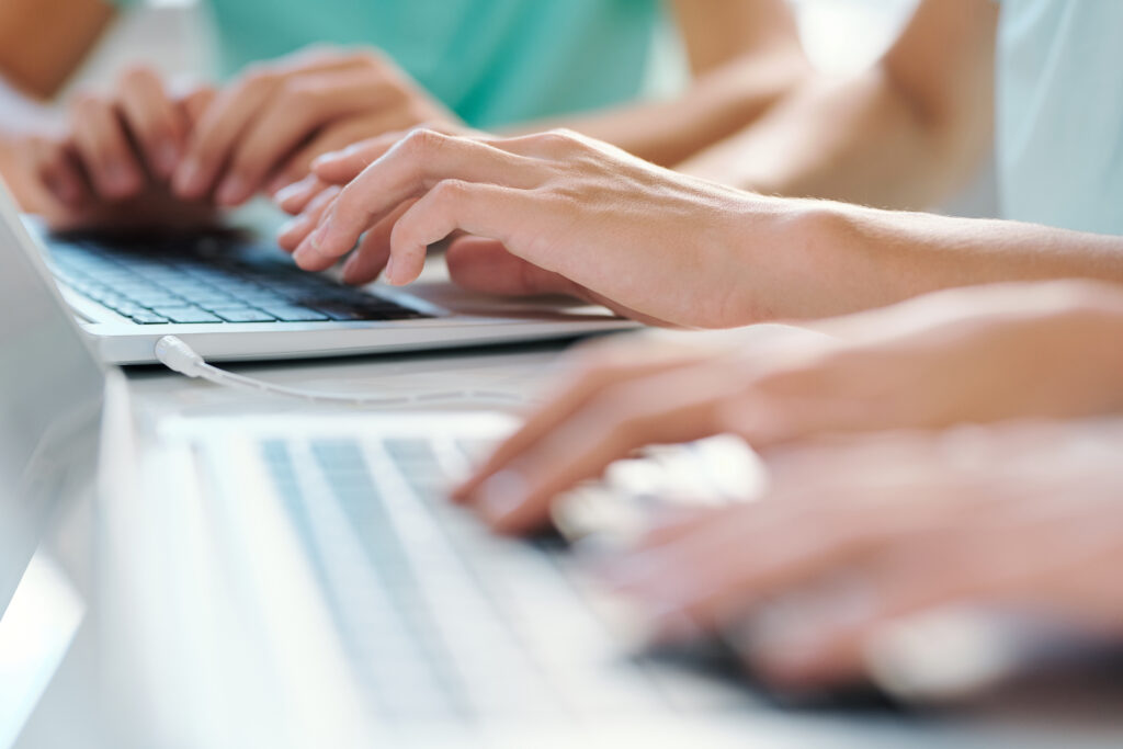How to delete a page in word on mac