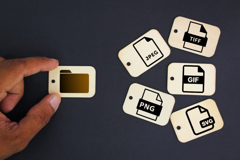 How to Build Easily a Digital Filing Cabinet for Your Scanned Papers